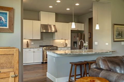 Tiny photo for 8200 Southwest PKWY #306, Austin, TX 78735 (MLS # 7026875)