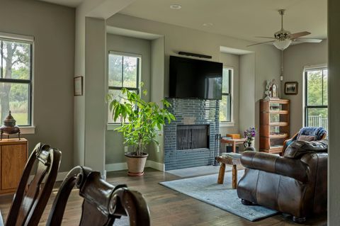 Tiny photo for 8200 Southwest PKWY #306, Austin, TX 78735 (MLS # 7026875)