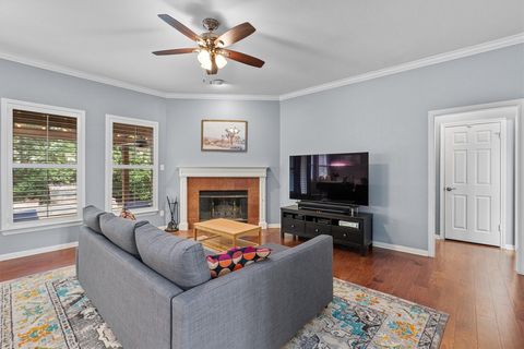 Tiny photo for 10648 Floral Park DR, Austin, TX 78759 (MLS # 5275737)