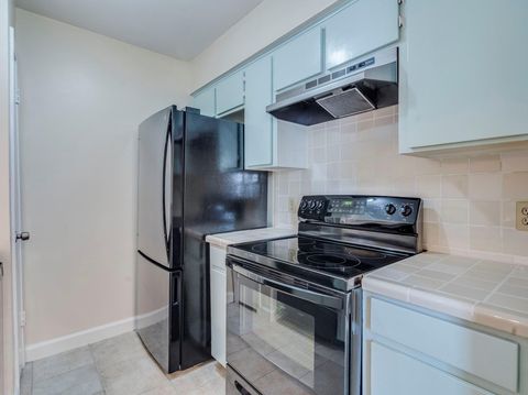 Tiny photo for 3815 Menchaca RD #19, Austin, TX 78704 (MLS # 2974304)
