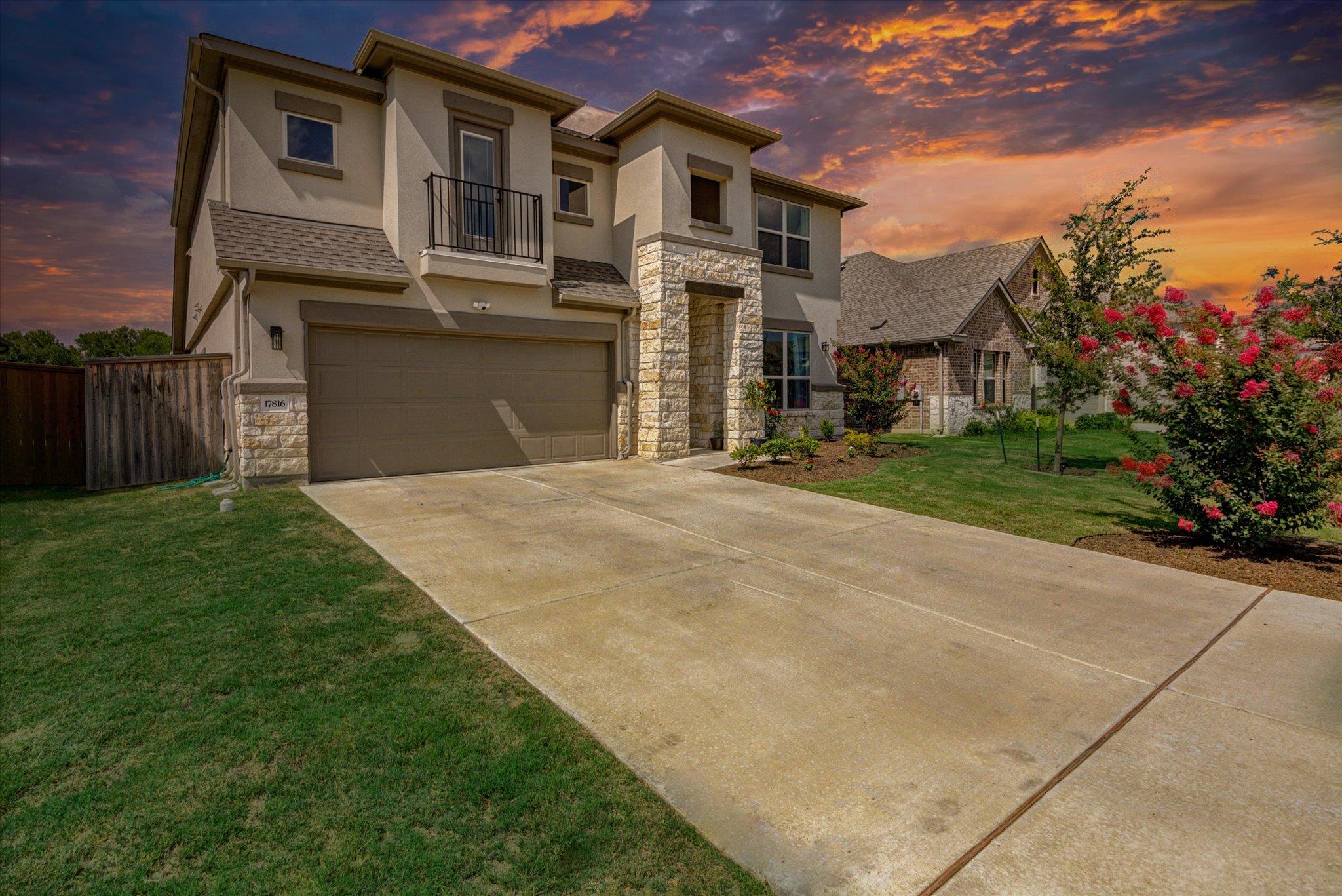 17816 Clairess LN