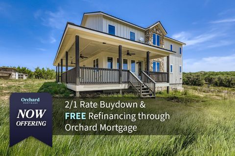 Photo of 980 Sycamore Creek DR, Dripping Springs, TX 78620 (MLS # 9932287)