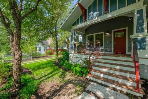 Photo of 4706 Avenue H, Austin, TX 78751 (MLS # 1551581)