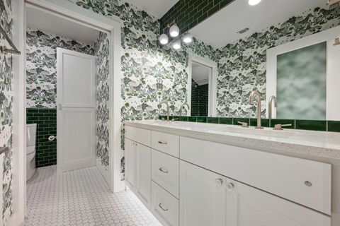 Tiny photo for 4706 Avenue H, Austin, TX 78751 (MLS # 1551581)