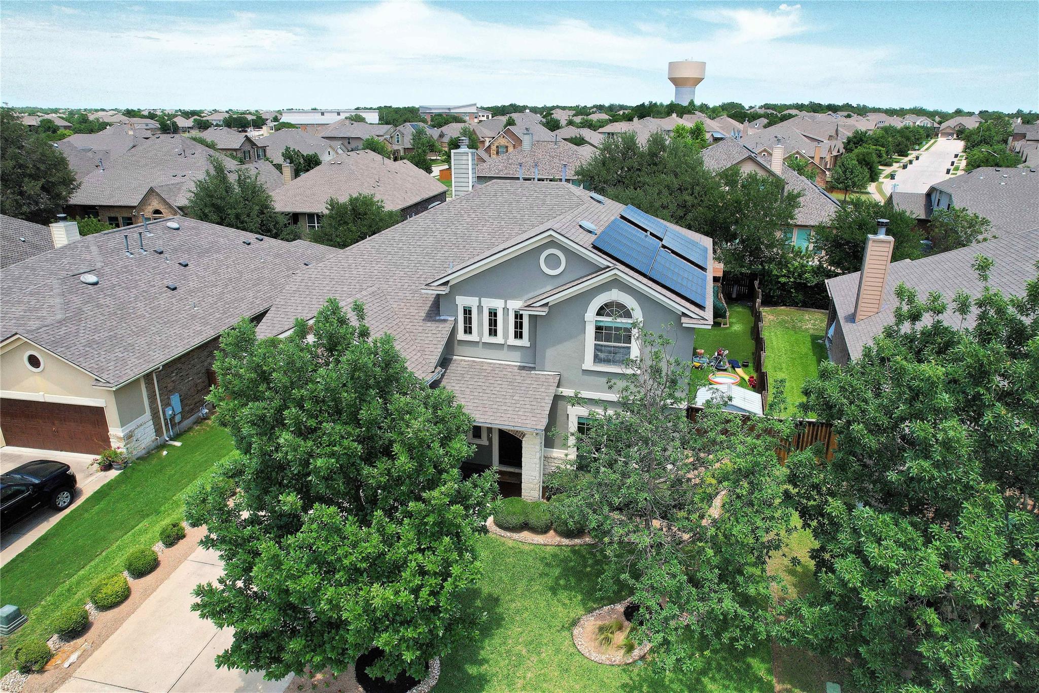 116 Claiborne Lake LN