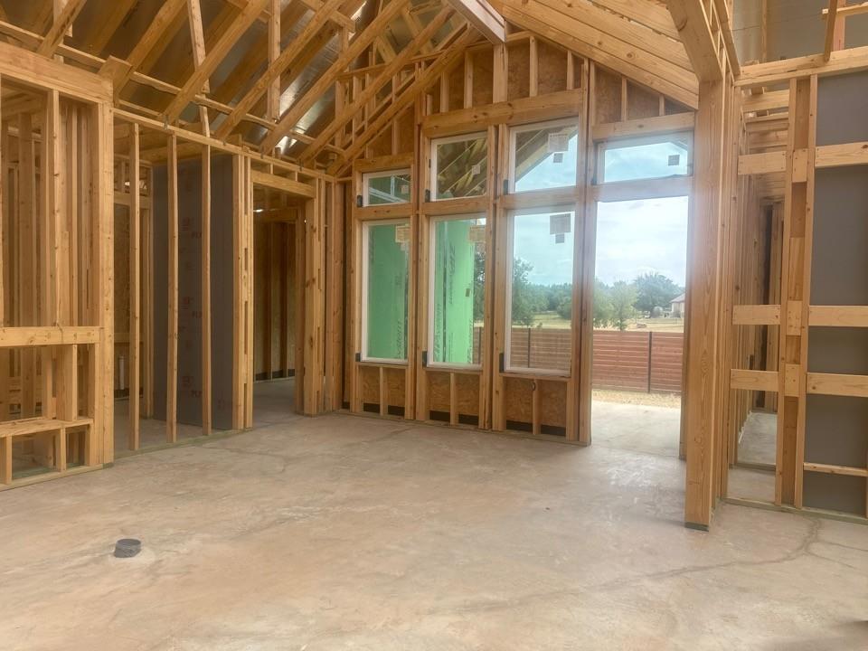 1025 Painted Horse DR