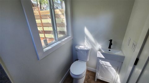 Tiny photo for 1134 Lott Ave, Austin, TX 78721 (MLS # 2611897)