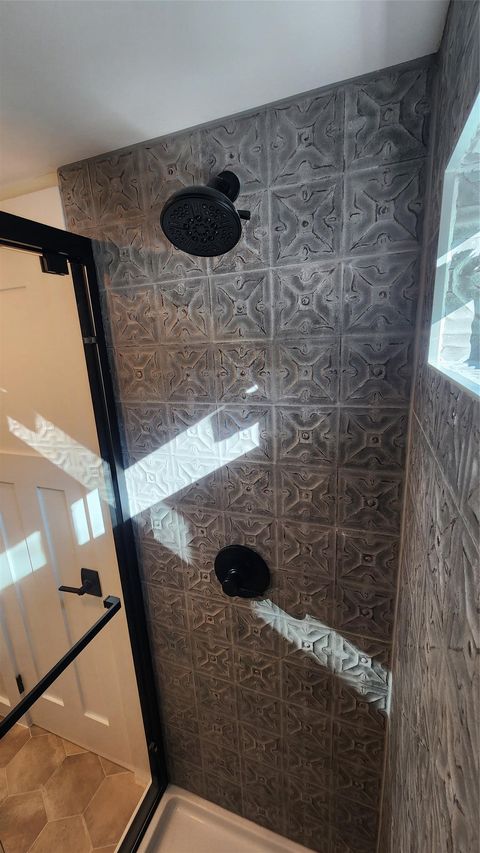 Tiny photo for 1134 Lott Ave, Austin, TX 78721 (MLS # 2611897)