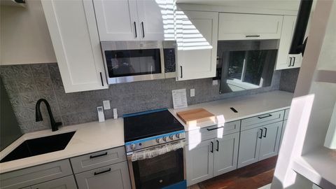 Tiny photo for 1134 Lott Ave, Austin, TX 78721 (MLS # 2611897)