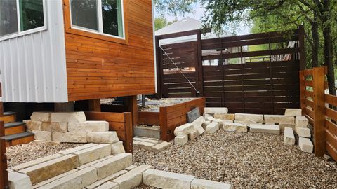 Tiny photo for 1134 Lott Ave, Austin, TX 78721 (MLS # 2611897)