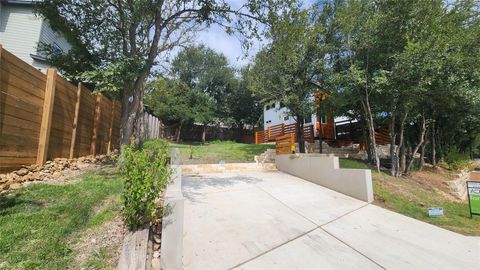 Tiny photo for 1134 Lott Ave, Austin, TX 78721 (MLS # 2611897)