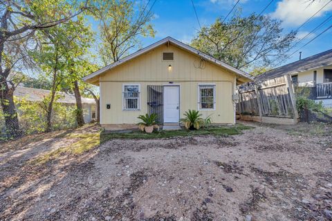 Tiny photo for 1144 Northwestern Ave, Austin, TX 78702 (MLS # 3903064)