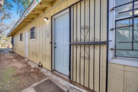 Tiny photo for 1144 Northwestern Ave, Austin, TX 78702 (MLS # 3903064)