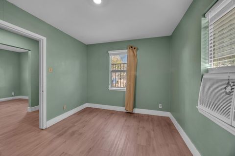 Tiny photo for 1144 Northwestern Ave, Austin, TX 78702 (MLS # 3903064)