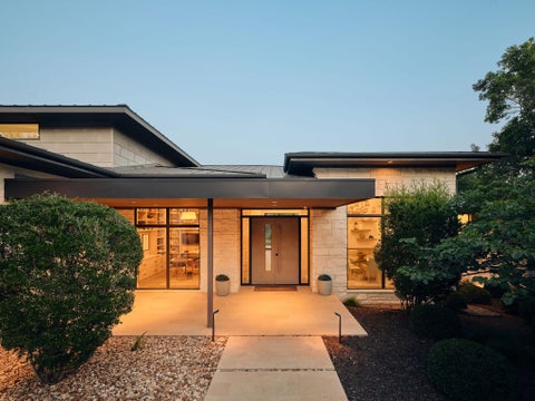 Photo of 12900 Hacienda RDG, Austin, TX 78738 (MLS # 1538943)