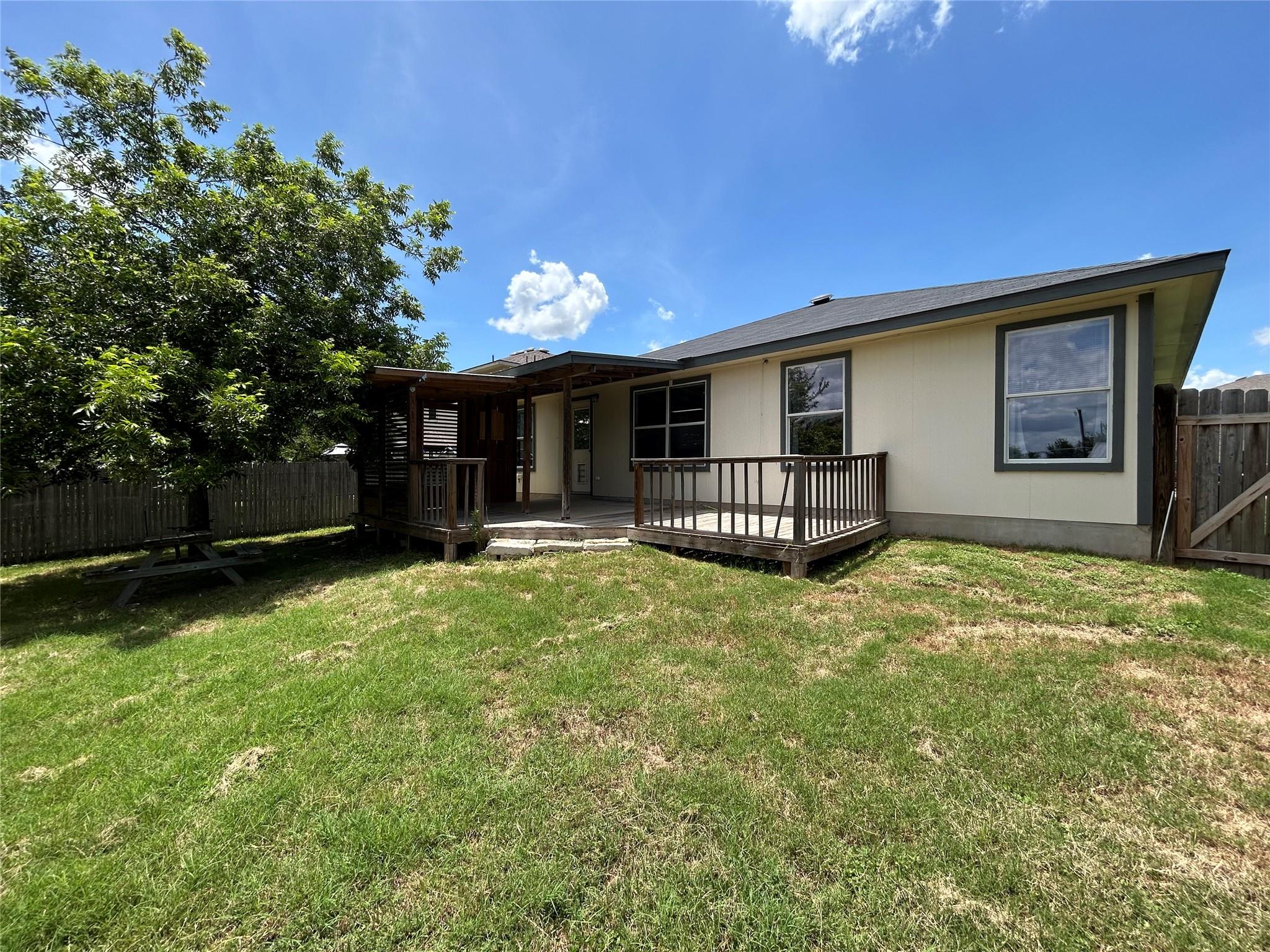 2101 Whistling WAY