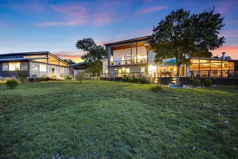501 CAVE SPRINGS DR Wimberley TX 78676