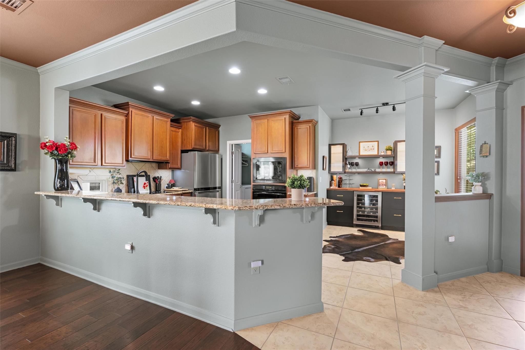 214 Fieldstone DR