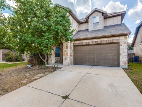 Photo of 512 Eagle Brook LN, Buda, TX 78610 (MLS # 3135941)