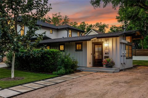 Photo of 901 Wayside ST #2, Austin, TX 78703 (MLS # 4553320)
