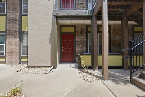 Photo of 7685 Northcross DR #908, Austin, TX 78757 (MLS # 9927748)