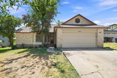 Photo of 2207 Lancaster Gate CV, Round Rock, TX 78664 (MLS # 8435977)