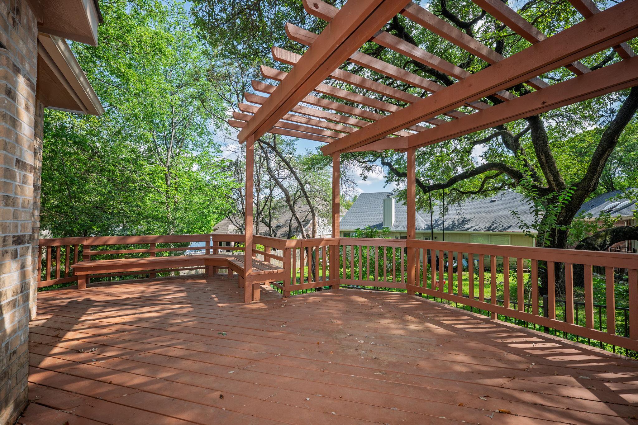 6411 Johanne CT