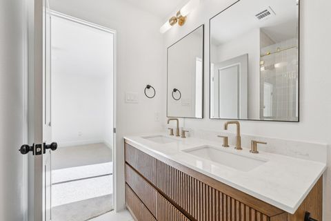 Tiny photo for 10424 Quail Ridge DR, Austin, TX 78758 (MLS # 9542538)