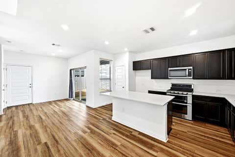 Tiny photo for 7903 Sutcliffe DR, Austin, TX 78744 (MLS # 4287298)