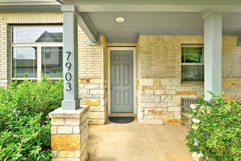 Tiny photo for 7903 Sutcliffe DR, Austin, TX 78744 (MLS # 4287298)