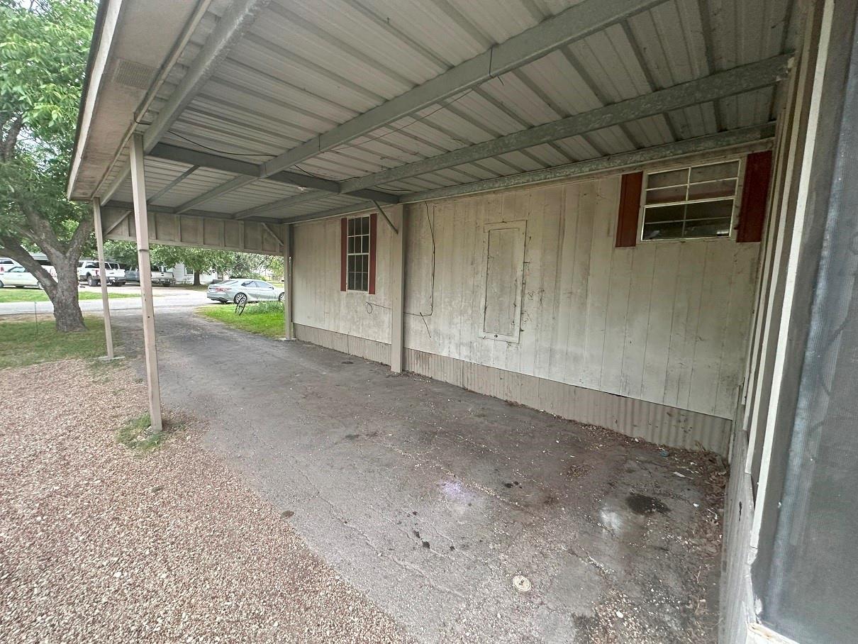 303 S Granger ST