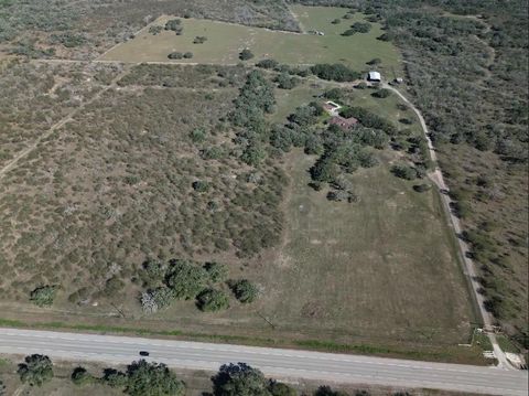 784 Highway 183 Highway Refugio TX 78377