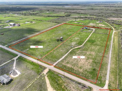 Photo of 1550 Scull RD, San Marcos, TX 78666 (MLS # 2518361)