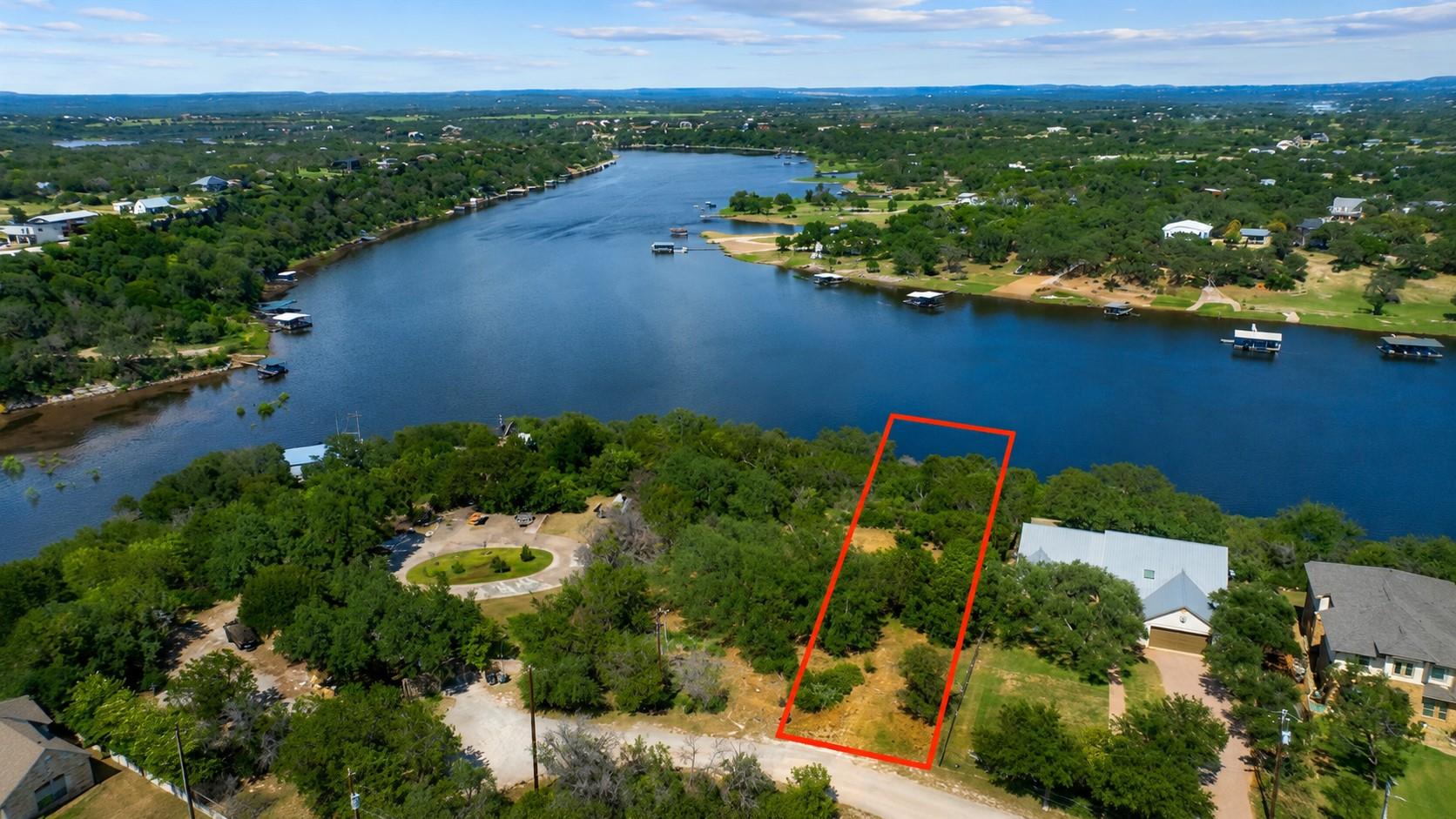 Photo 1 of 34 — 513 Nomad DR, Spicewood, TX 78669