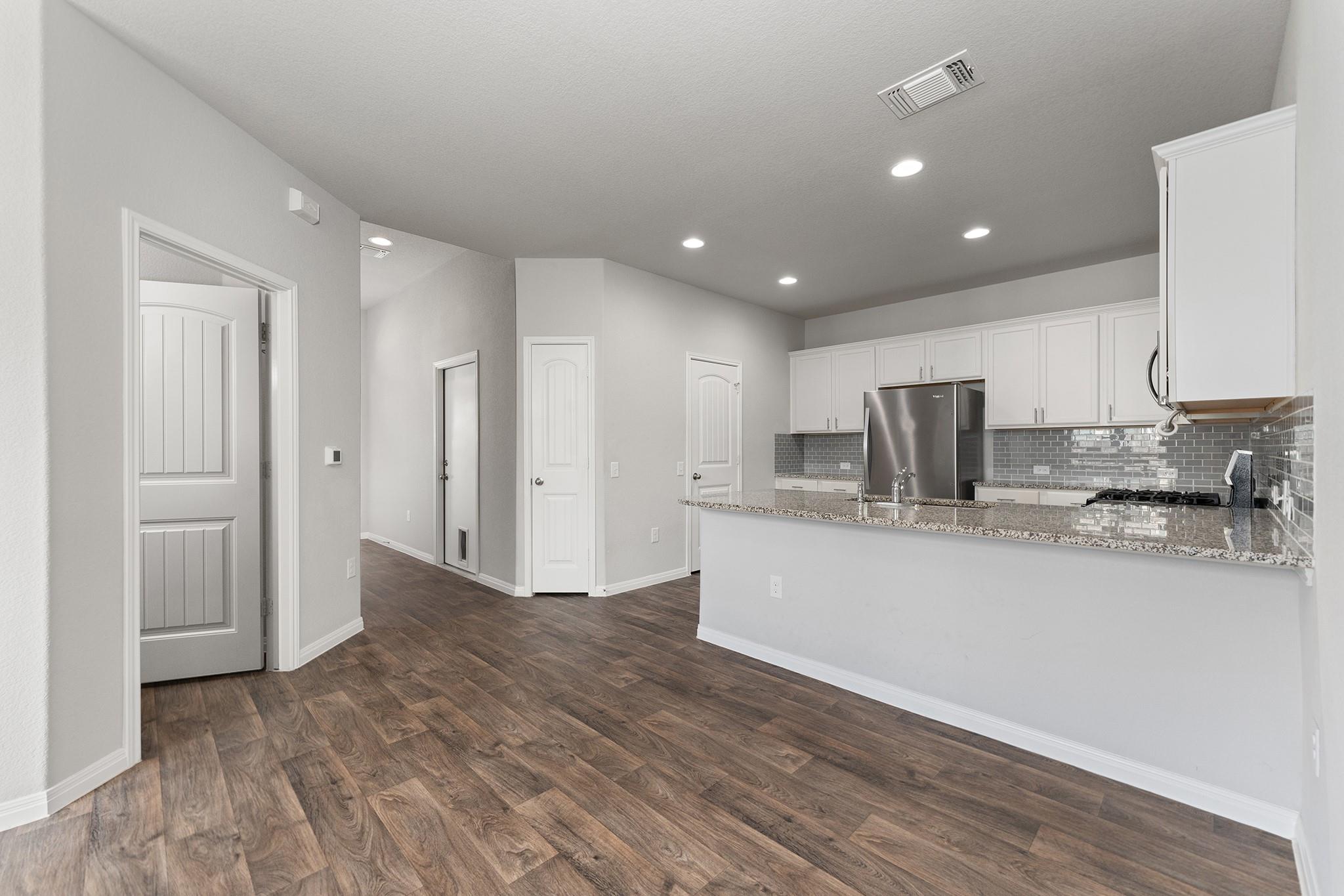 14405 Frankel LOOP 34A