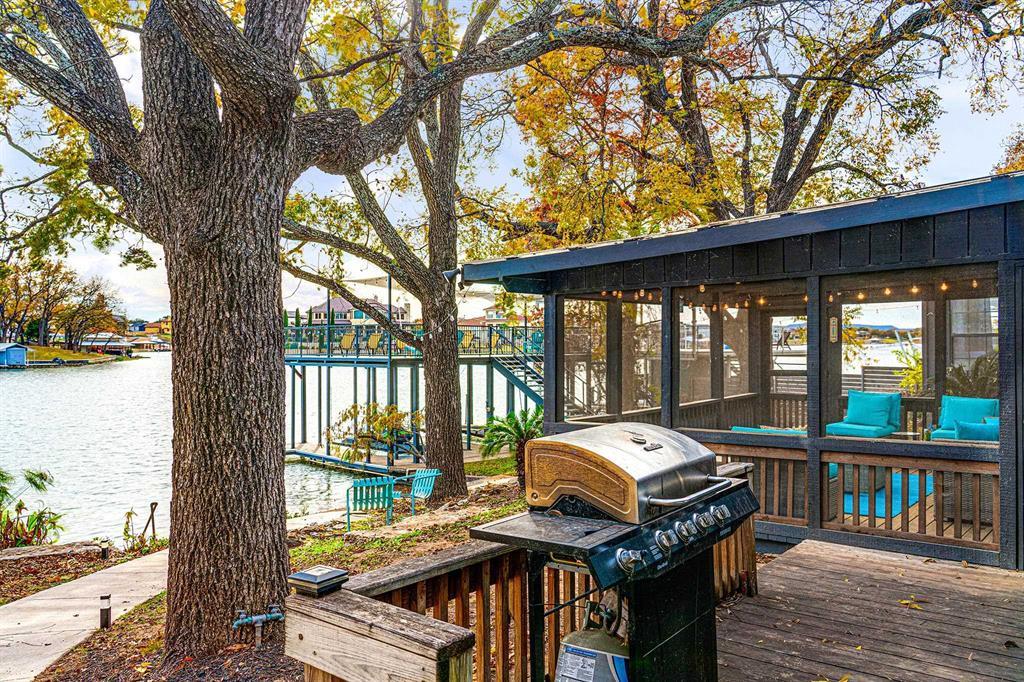 1602 Williams Lakeshore