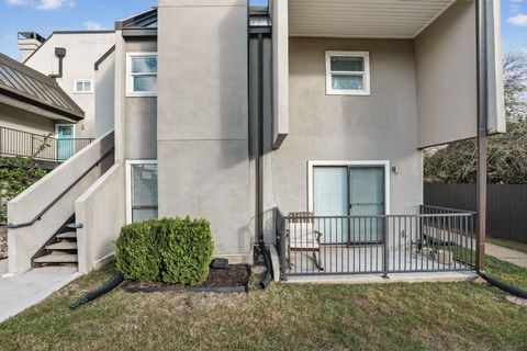 Tiny photo for 935 La Posada DR #128, Austin, TX 78752 (MLS # 3391480)