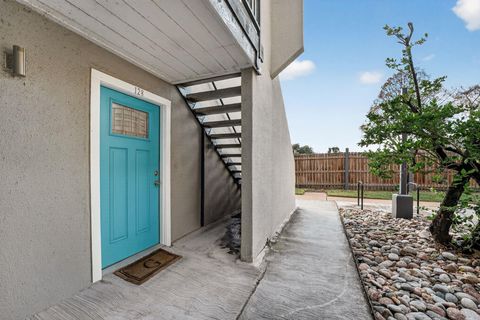 Tiny photo for 935 La Posada DR #128, Austin, TX 78752 (MLS # 3391480)