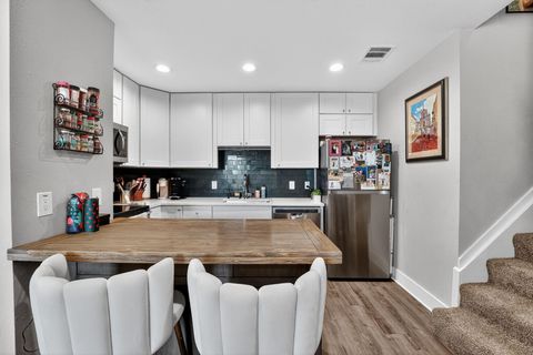 Tiny photo for 935 La Posada DR #128, Austin, TX 78752 (MLS # 3391480)