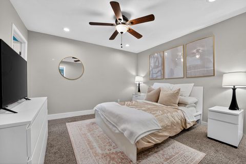 Tiny photo for 935 La Posada DR #128, Austin, TX 78752 (MLS # 3391480)