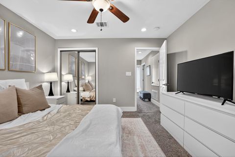 Tiny photo for 935 La Posada DR #128, Austin, TX 78752 (MLS # 3391480)