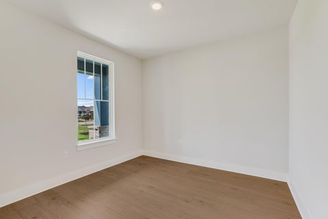 8504 Dongan DR Austin TX 78744