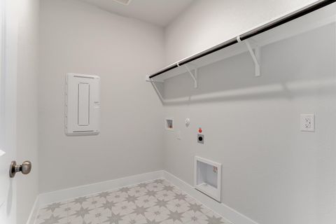 Tiny photo for 8504 Dongan DR, Austin, TX 78744 (MLS # 6979883)