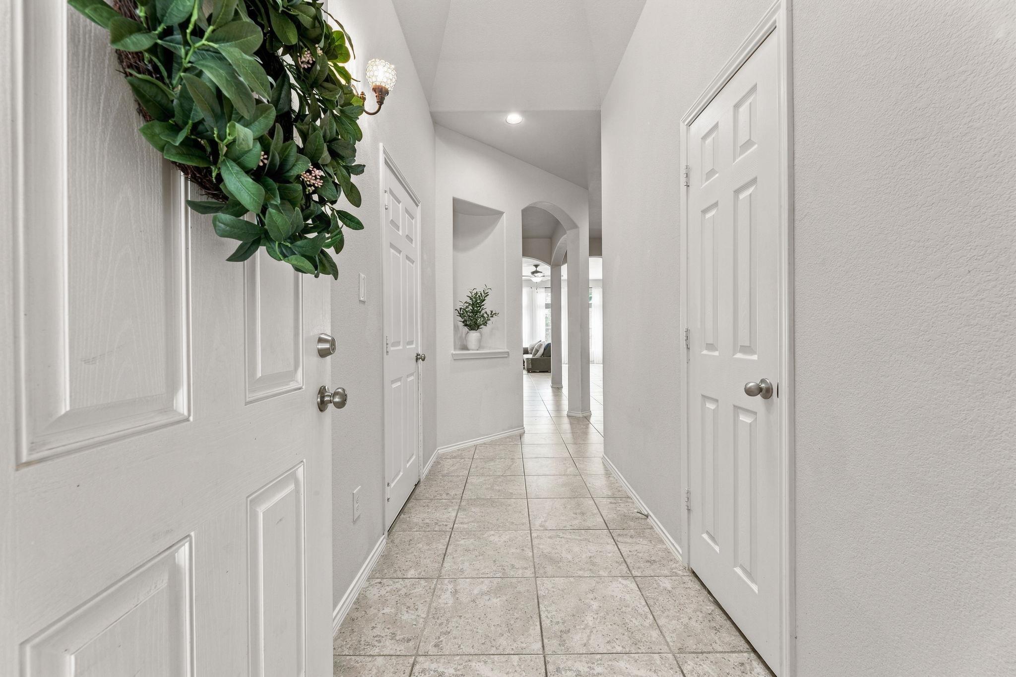 407 Chaparral DR