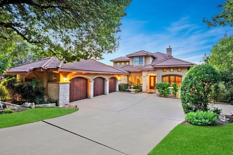 Photo of 111 SENDERA BONITA, Lakeway, TX 78734 (MLS # 2149776)