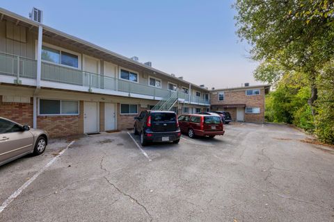 Tiny photo for 304 E 33rd ST #11, Austin, TX 78705 (MLS # 4843372)