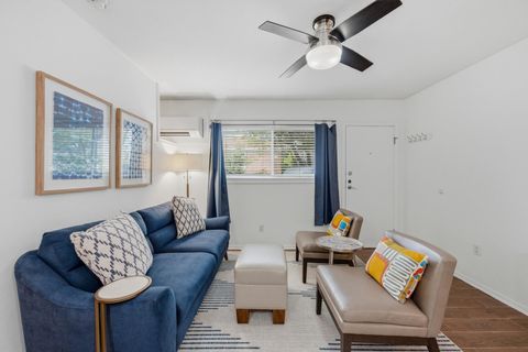 Tiny photo for 304 E 33rd ST #11, Austin, TX 78705 (MLS # 4843372)