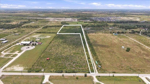 Photo of 1420 Scull RD, San Marcos, TX 78666 (MLS # 6543561)