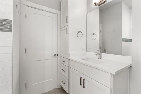 Tiny photo for 2209 Willow ST #B, Austin, TX 78702 (MLS # 9542057)