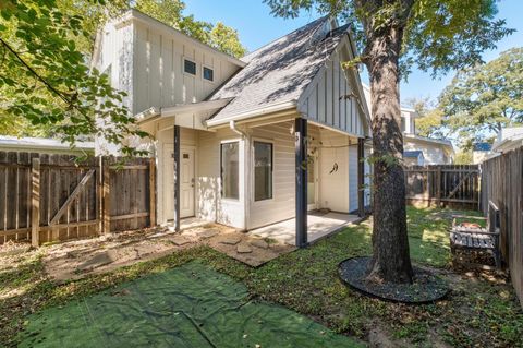 Tiny photo for 2209 Willow ST #B, Austin, TX 78702 (MLS # 9542057)